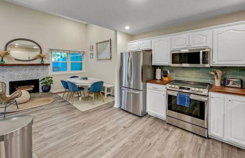 Cold Plunge Outdoor Shower Bike to Shem Creek - Photo 18