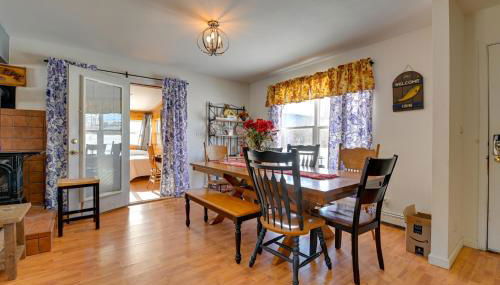 Waterfront Lake George Retreat with Shared Dock - Foto 5