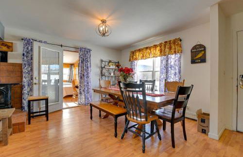 Waterfront Lake George Retreat with Shared Dock - Foto 5