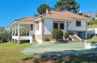 Chalet en Sanxenxo, en playa Canelas - Foto 2