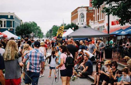 Beryl West - Artful 3BR Bentonville Pet-Friendly - Foto 42