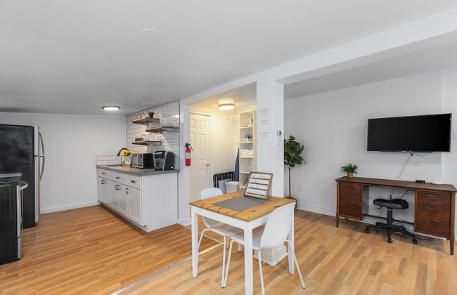 Walk to the waterfront The Hobbit House - Foto 11