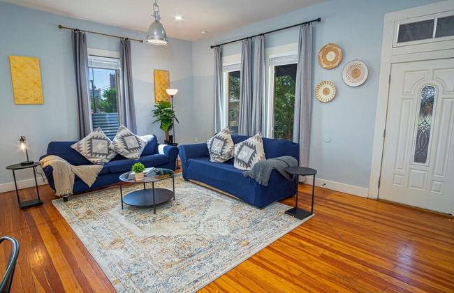 Stunning 3BR 2BA Haven in Downtown s Heart - Foto 7