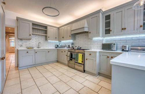 Spacious House in Nottingham - Sleeps 16 - Foto 26