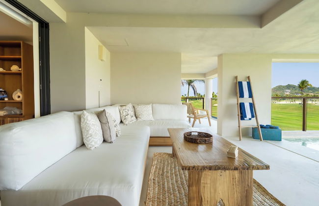 El Encanto exclusive condo private pool - Photo 42