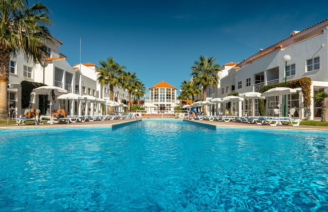 Apartamentos Turísticos Club Ouratlântico - Photo 53