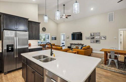 KIL9254 The Turn at Kilmarlic - Kilmarlic Golf Club Home on 10th Tee! Partial Stays! - Foto 8