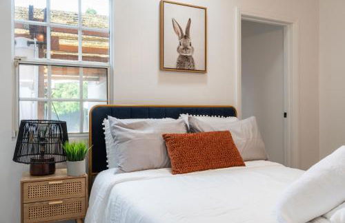 Angel&Rose Universal Hollywood Heated Pool House King Bed - Foto 41