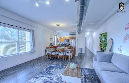 The Stallion #305 - Walk to Attractions - Modern Spacious 1BD Loft in Memphis Downtown - Foto 5