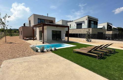 Magnífica casa con piscina - Foto 5