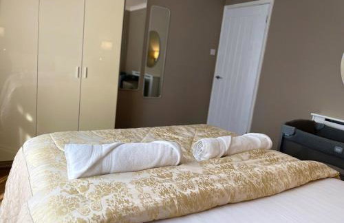 Luxury 2 Bedroom Norfolk Retreat-Private Hot Tub - Foto 13