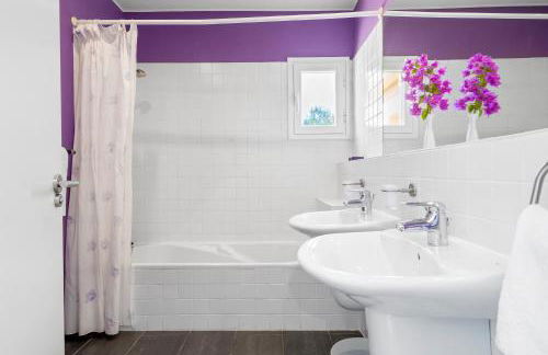 The beauty of Cala Tamarit - Foto 25