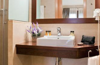 Wello Apartments - Photo 18