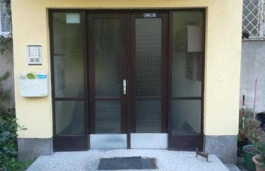 Meridian Apartment , 300m to Bus Terminal, Fast Wifi & Airport Transf - Photo 35