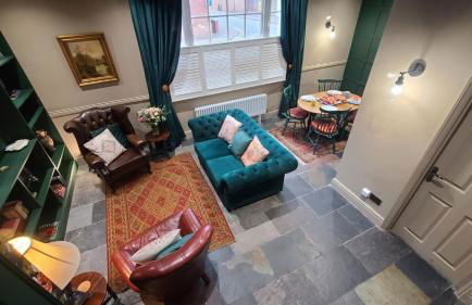Samuels' a duplex apartment by Spires Accommodation in Lichfield City Centre - Foto 28