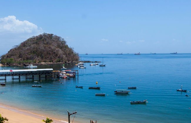 Ferry vers l'île de Taboga - Photo 1
