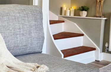 Newly Renovated 2 BDR Home - 5 Min to M5 - Foto 4