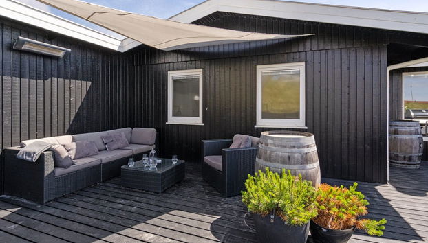 "Kiina" - 100m from the sea - Foto 3, Terrace