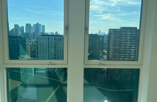 Penthouse with O2 Arena View, Free Parking & Portable AC - Foto 18