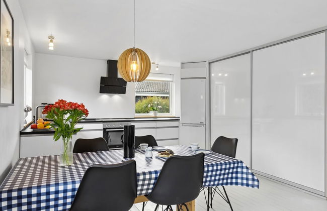 "Henric" - 500m from the sea - Foto 11