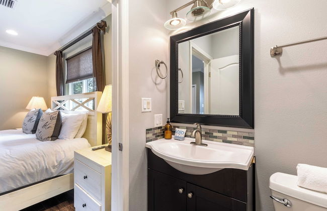 Pelican Retreat by Avantstay 5 Mins TO Beach Pet Friendly w/ Pool & Bbq! - Foto 29