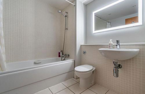 amazing apartments - Cables Wynd near The Shore - Free Parking - Foto 20