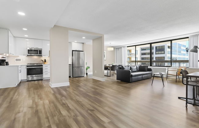 Walkable DC View Apartments - Photo 78