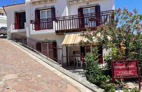 Evangelia Studios - Foto 3