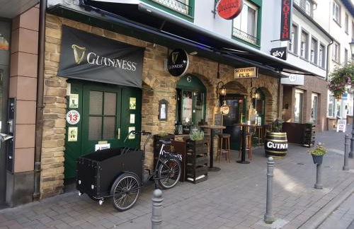 Schlafen über der Whiskybar - Foto 26