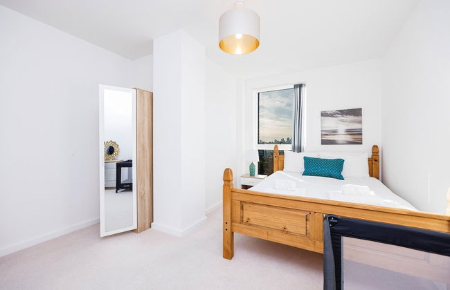 Newly Built 2 Bed Apartment By London City Airport - Foto 17