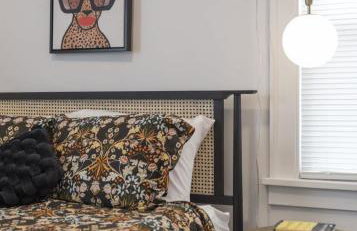 Hot Tub - Game Room - Chic & Spacious - Sleeps 10 - Foto 21