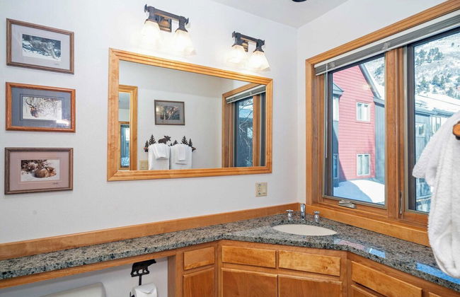 Lulu City 4B by Avantstay Beautiful Condo 100 Yards From Lift #7 Permit #:3639 - Foto 7