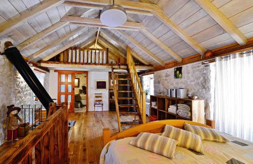 Home Sweet Home traditional Dalmatian house with pool - Photo 59