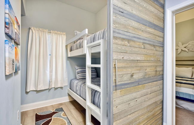 Laketown Wharf by Book That Condo - Foto 59