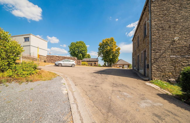 Elegant Home in Bievre With Garden - Foto 37