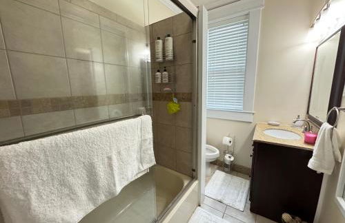 Gorgeous Beautiful House 4BR with Parking - Foto 9