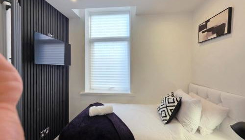 Anfield 4 min walk Sleeps 7 4BR 5Bed 3Bathrooms - Foto 4