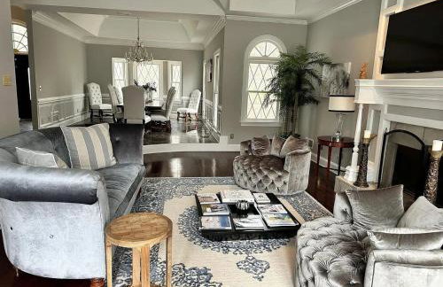 Peachtree Corners Dream Home - Foto 15