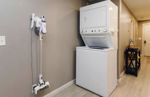 King Bed Creekfront Retreat in Jacksonville - Foto 17