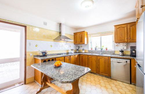 Villa Estrelícia - Pool - Free wi-fi - New in Booking - Foto 25