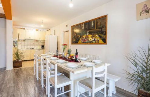 Awesome Home In Dugopolje With Wifi - Foto 8