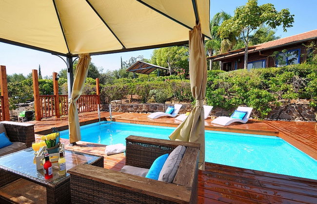 The Golan Cabin - Photo 14