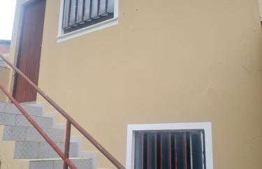 Studio junto a residência familiar a 3,10km do Parque Oktobertfest - Foto 6