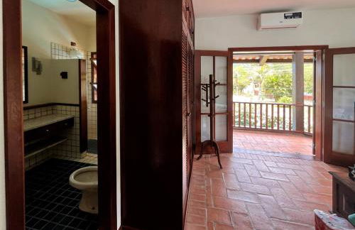 Spacious house with pool - 100m from the sea in Guaecá - Foto 27