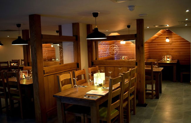 The Horse & Jockey Wessington - Photo 25