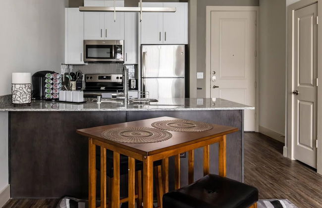 StayOvr at Legacy West - Windrose - Foto 51