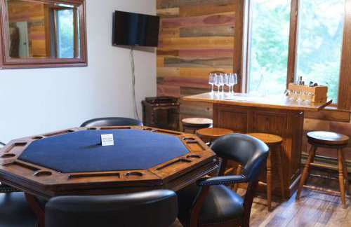 Liberty Lodge Pool & Hot Tub Game Room BBQ - Foto 26