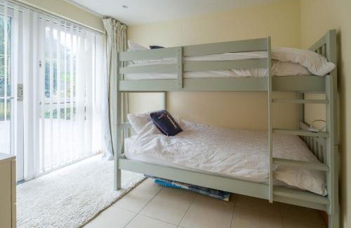 6 The Salterns - Yarmouth - Photo 13