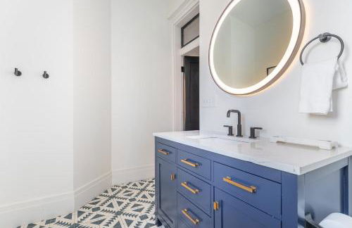 Notes of Southern Charm - Walkable to Food & Shops - Foto 30