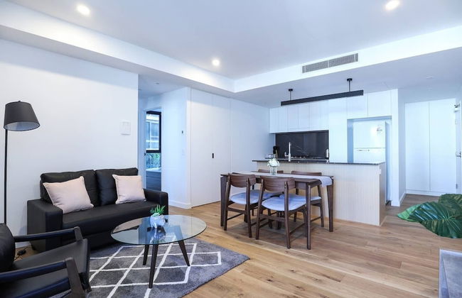 Stylist 2 Bedrooms Apartment With Pool/gym/parking - Foto 9